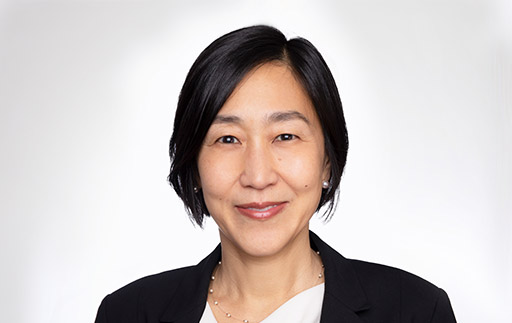 Alice H. Chen headshot - Chief Health Officer, о.